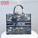 偽物ディオールバッグ